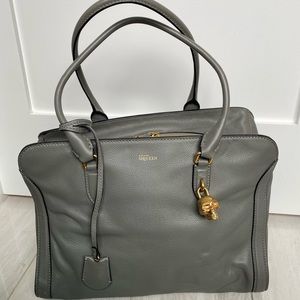 Alexander McQueen Pebble Calfskin Skull Charm Tote